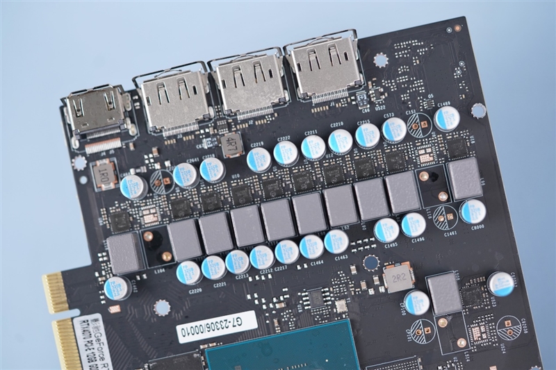 PCB打样技术突破！如何引领未来电子市场投资机会？(图1)
