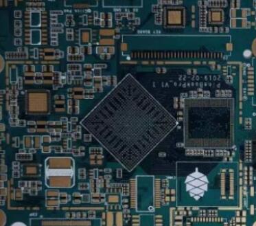 PCB角色定位跃升头部企业布局高附加值产品(图1)